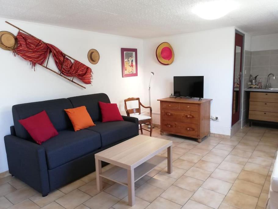 Studio 28M2 Climatise,Wifi, Proche Des Calanques,Plages La Ciotat Ngoại thất bức ảnh